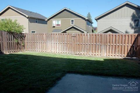61144 Foxglove Loop, Bend, OR 97702 photo 23