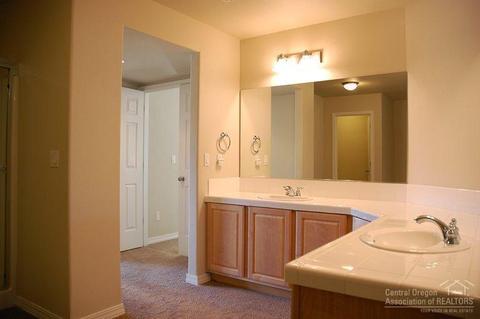61144 Foxglove Loop, Bend, OR 97702 photo 11