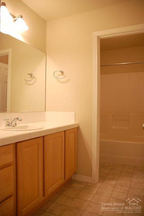 61144 Foxglove Loop, Bend, OR 97702 photo 14