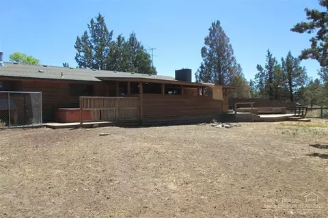 17840 Plainview Rd, Bend, OR 97701 photo 2