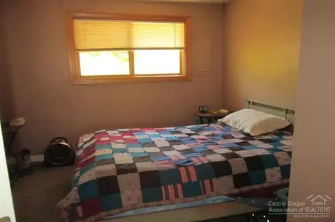17840 Plainview Rd, Bend, OR 97701 photo 9