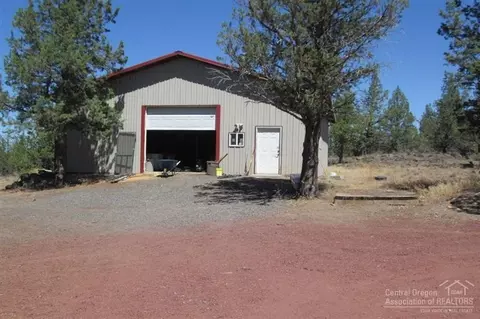 17840 Plainview Rd, Bend, OR 97701 photo 11
