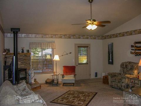 17430 Gull Dr, Bend, OR 97707 photo 9