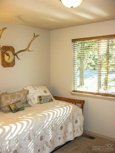 17430 Gull Dr, Bend, OR 97707 photo 10
