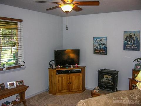 17430 Gull Dr, Bend, OR 97707 photo 8