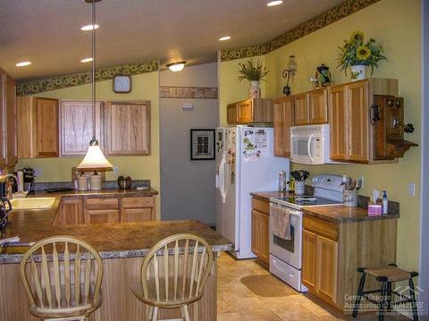 17430 Gull Dr, Bend, OR 97707 photo 3
