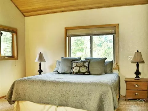 17010 Cooper Dr, Bend, OR 97707 photo 11