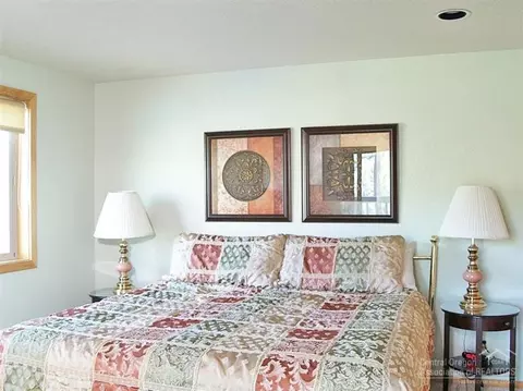 17010 Cooper Dr, Bend, OR 97707 photo 16