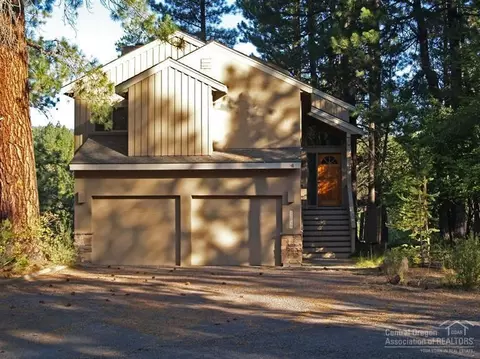 17010 Cooper Dr, Bend, OR 97707 photo 1