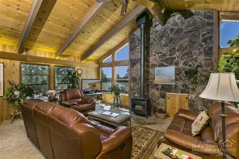 18771 Pinehurst Rd, Bend, OR 97701 photo 6