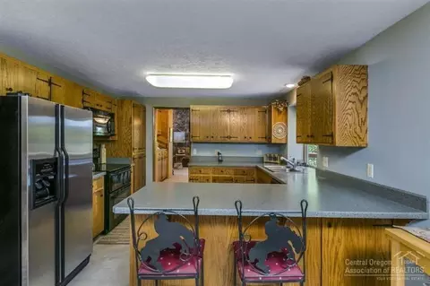 18771 Pinehurst Rd, Bend, OR 97701 photo 8