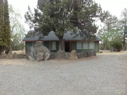 62740 Dixon Loop, Bend, OR 97701 photo 1