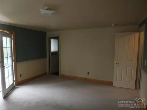 62740 Dixon Loop, Bend, OR 97701 photo 10