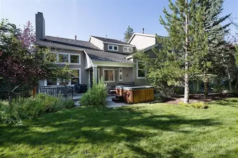 19319 Blue Lake Loop, Bend, OR 97702 photo 3