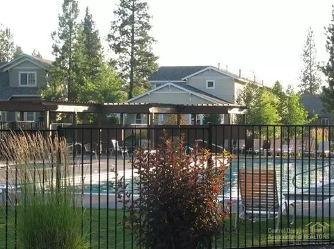 19319 Blue Lake Loop, Bend, OR 97702 photo 25