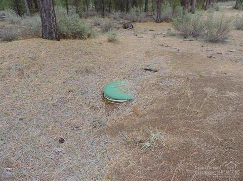15775 Dawn Rd, La Pine, OR 97739 photo 5