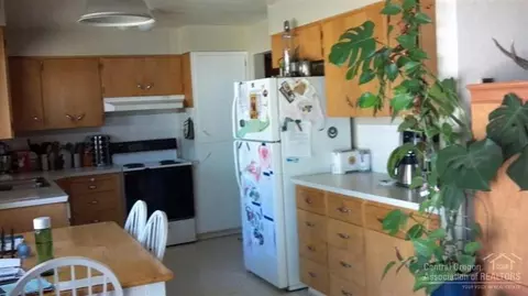 19630 Baker Rd, Bend, OR 97702 photo 11