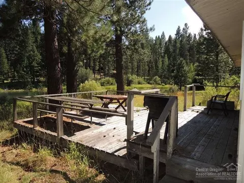 56874 Spring River Dr, Bend, OR 97707 photo 11