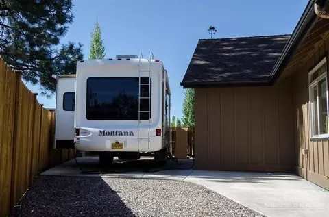 61261 Ladera Rd, Bend, OR 97702 photo 2