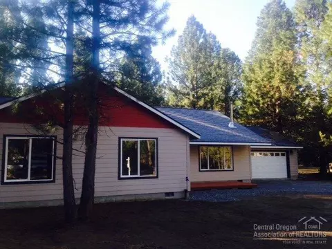 17165 Laguna, Bend, OR 97707 photo 1