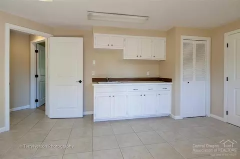 60846 SW Opal Dr, Bend, OR 97702 photo 11