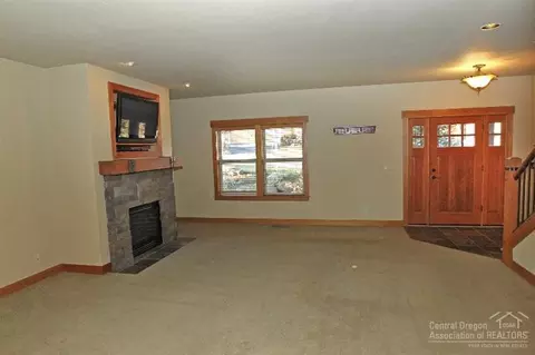 61484 Elder Ridge St, Bend, OR 97702 photo 5