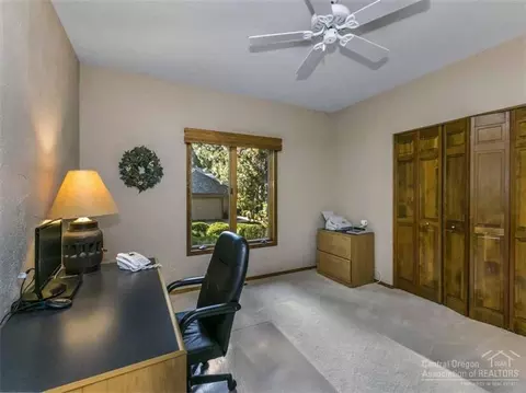 60701 Willow Creek Loop, Bend, OR 97702 photo 13