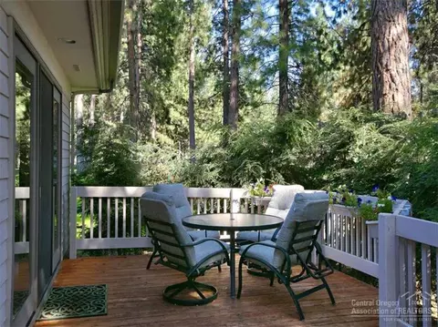 60701 Willow Creek Loop, Bend, OR 97702 photo 16