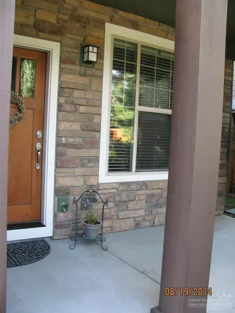 19842 SW Copernicus Ave, Bend, OR 97702 photo 22