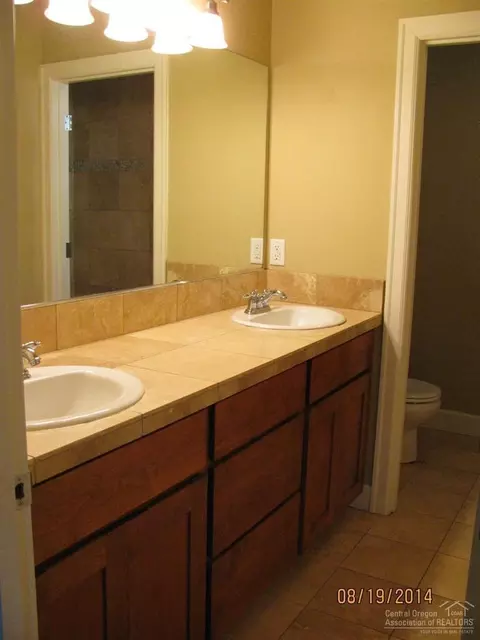 19842 SW Copernicus Ave, Bend, OR 97702 photo 13