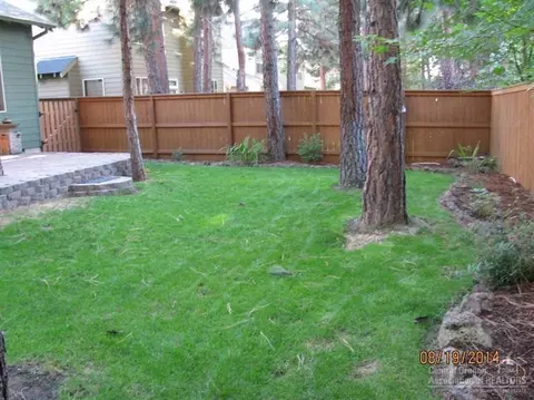 19842 SW Copernicus Ave, Bend, OR 97702 photo 5