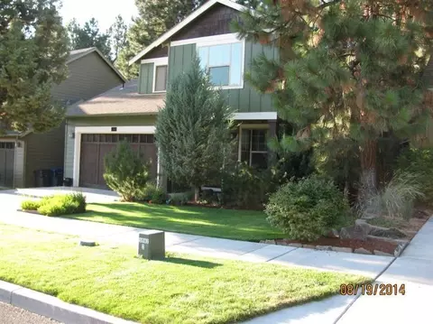19842 SW Copernicus Ave, Bend, OR 97702 photo 1