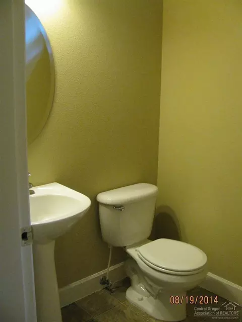 19842 SW Copernicus Ave, Bend, OR 97702 photo 16