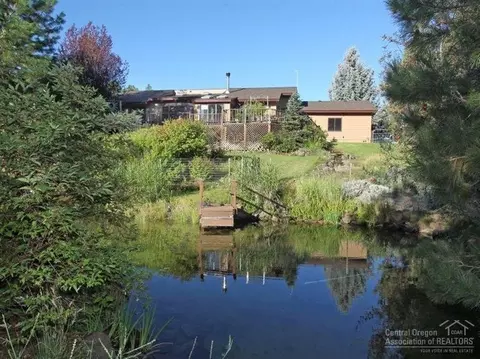 64900 Glacier View Dr, Bend, OR 97701 photo 16