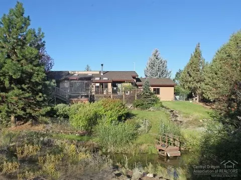 64900 Glacier View Dr, Bend, OR 97701 photo 1