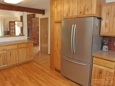 64900 Glacier View Dr, Bend, OR 97701 photo 6