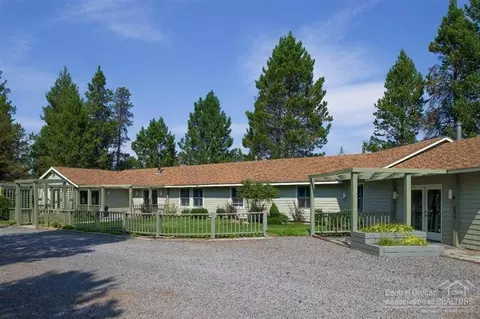 56180 Solar Dr, Bend, OR 97707 photo 21