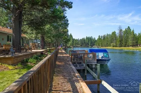 56180 Solar Dr, Bend, OR 97707 photo 6