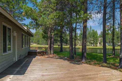 56180 Solar Dr, Bend, OR 97707 photo 23