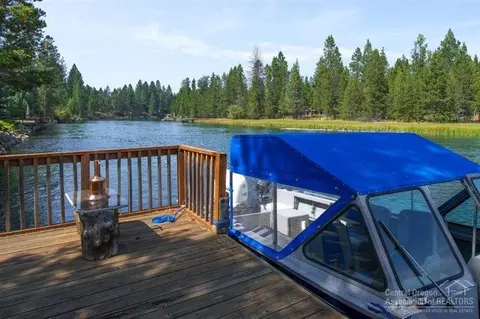 56180 Solar Dr, Bend, OR 97707 photo 5