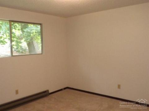 61360 Eena Ct, Bend, OR 97702 photo 14