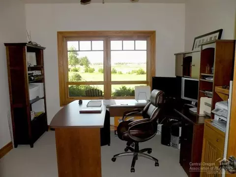 62250 Dodds Rd, Bend, OR 97701 photo 23