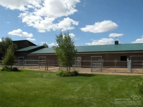 62250 Dodds Rd, Bend, OR 97701 photo 16