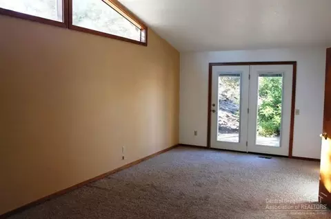 63565 Jd Estates Dr, Bend, OR 97701 photo 9