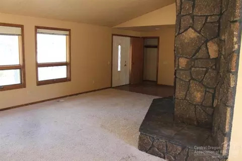 63565 Jd Estates Dr, Bend, OR 97701 photo 5