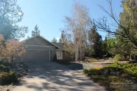 63565 Jd Estates Dr, Bend, OR 97701 photo 3