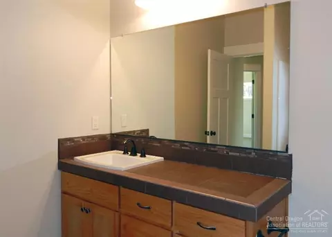 61349 Larry St, Bend, OR 97702 photo 18