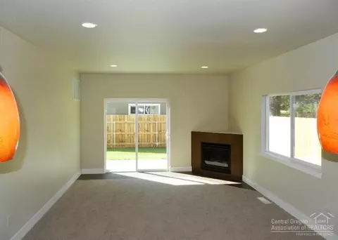 61349 Larry St, Bend, OR 97702 photo 7
