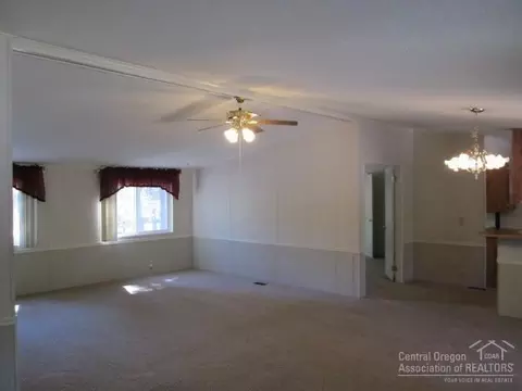 14927 Ponderosa Loop, La Pine, OR 97739 photo 9