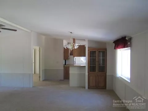 14927 Ponderosa Loop, La Pine, OR 97739 photo 5